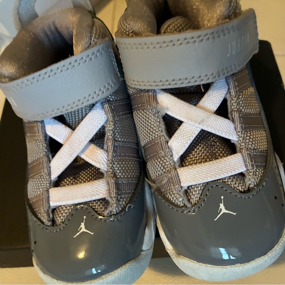 Jordan Kids Gray and White Sneakers